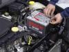 Hogyan válasszuk ki a megfelelő töltőt az autó akkumulátorához
